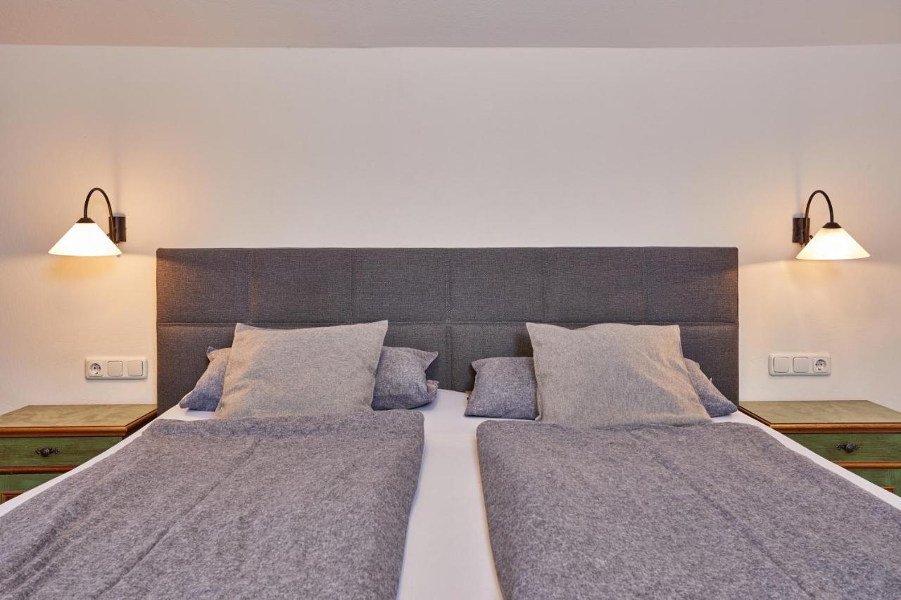 Alpen Gaestehaus Bed and breakfast 3*