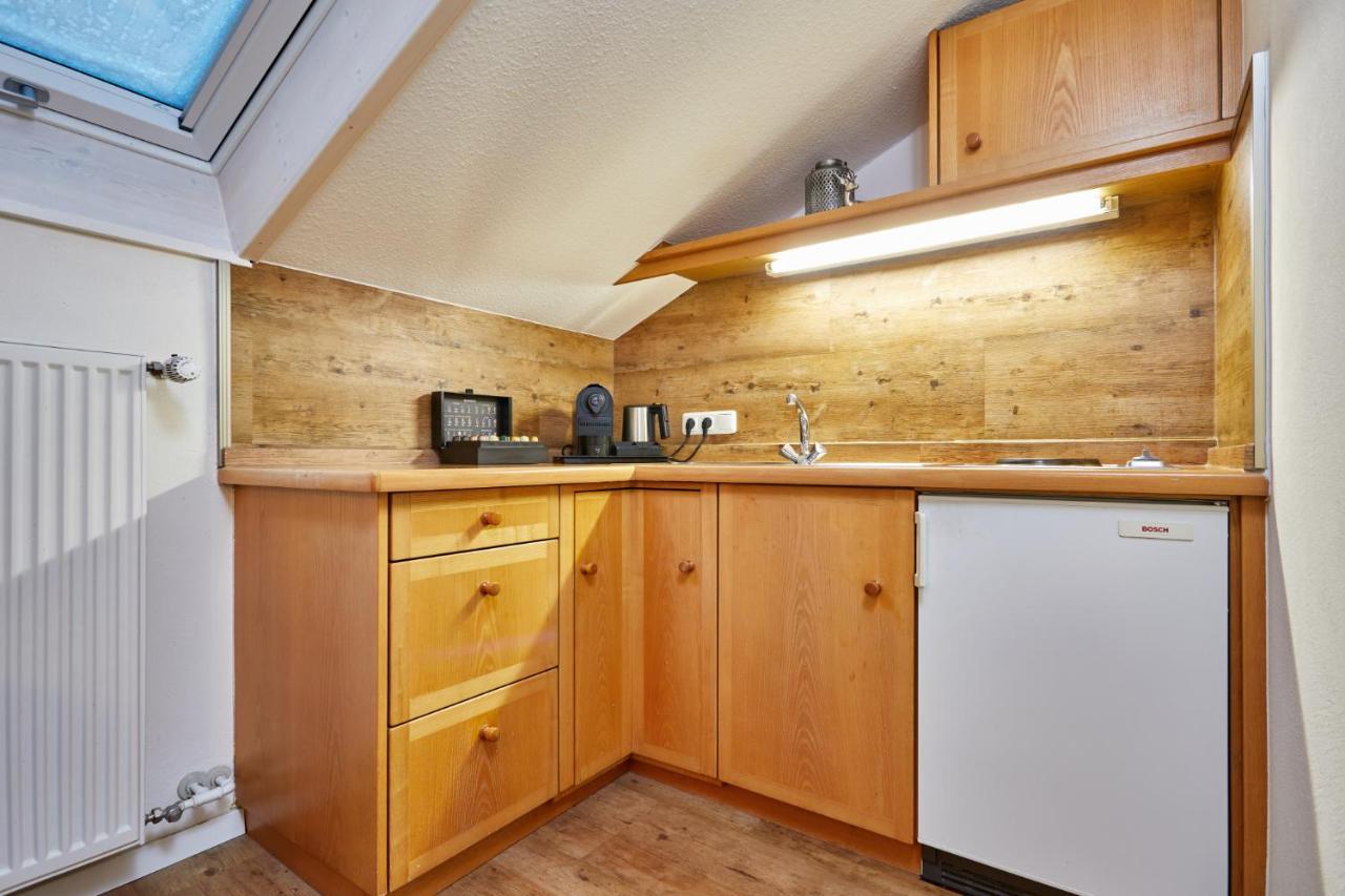 Alpen Gaestehaus Bed and breakfast