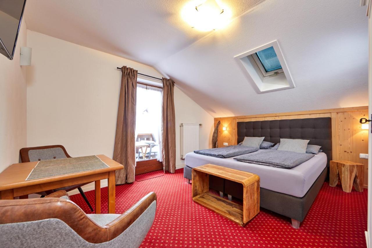 Alpen Gaestehaus Bed and breakfast 3*