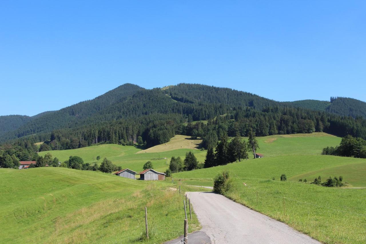 Bed and breakfast Alpen Gaestehaus 3*